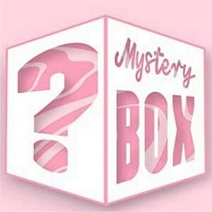 🎉5 Piece Clothing Mystery Box🎉‎